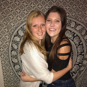 Meet your Posher, Brianna